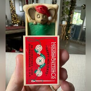 Vintage 1980's Hallmark Christmas Merry Miniatures 1984 Mouse In Matchbox
